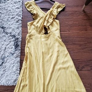 Ruffle criss cross front dress